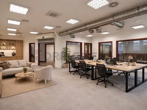 Pronájem kanceláře, Brno, Starobrněnská, 30 m2