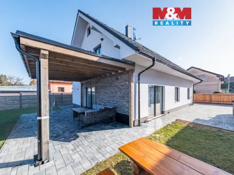 Prodej rodinného domu, Struhařov, V Domcích, 254 m2