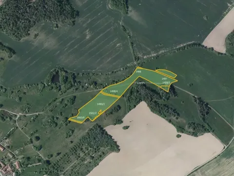 Prodej pole, Hroznatín, 30879 m2