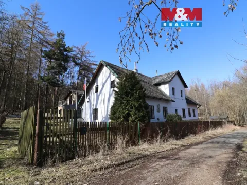 Prodej rodinného domu, Žalany - Černčice, 240 m2