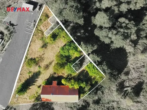 Prodej pozemku pro bydlení, Bochov, 2000 m2