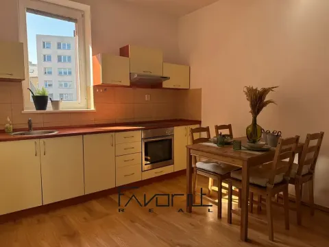 Pronájem bytu 1+1, Ostrava, Korunní, 53 m2