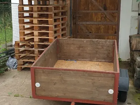 Pronájem garáže, Teplice, J. V. Sládka, 26 m2