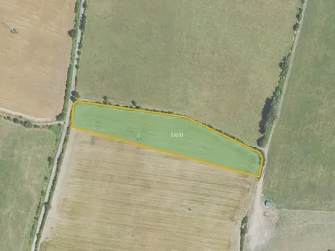 Prodej pole, Milý, 11497 m2