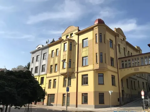 Prodej bytu 2+kk, Náchod, Komenského, 66 m2