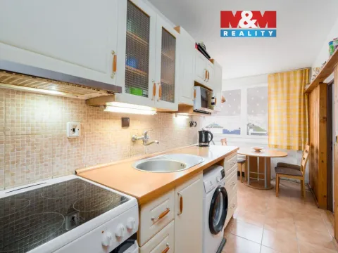 Prodej bytu 4+1, Krupka - Maršov, Jabloňová, 80 m2