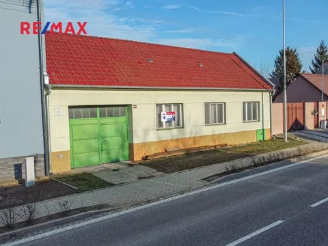 Prodej rodinného domu, Vracov, Bzenecká, 209 m2