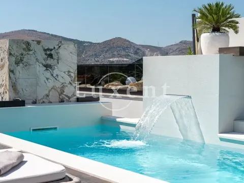 Prodej vily, Trogir, Chorvatsko, 310 m2