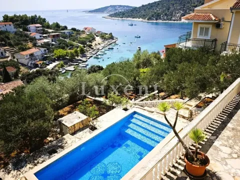 Prodej vily, Rogoznica, Chorvatsko, 170 m2