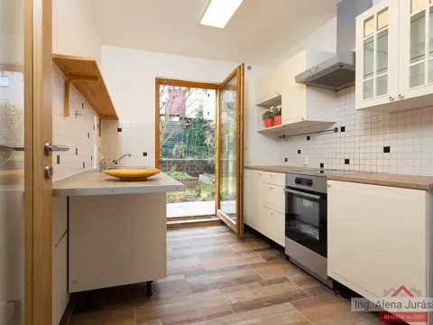 Pronájem bytu 1+1, Praha - Velká Chuchle, Nad Libří, 55 m2