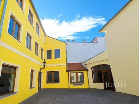 Pronájem restaurace, Písek, V Koutě, 230 m2