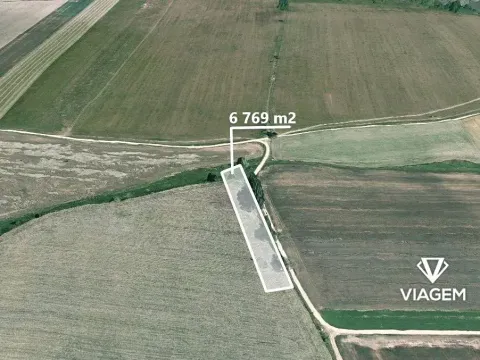 Prodej podílu pole, Olešnice, 1692 m2