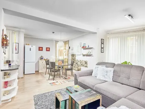 Prodej bytu 3+1, Český Krumlov, Jasmínová, 85 m2