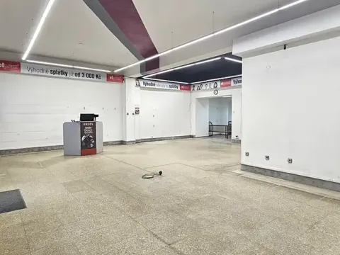 Pronájem obchodního prostoru, Letovice, Masarykovo náměstí, 330 m2