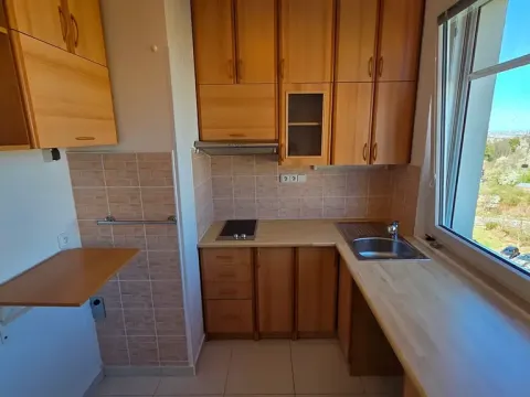 Prodej bytu 1+kk, Praha - Háje, Hekrova, 30 m2
