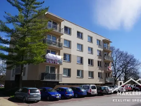 Prodej bytu 2+1, Přelouč, náměstí 17. listopadu, 64 m2
