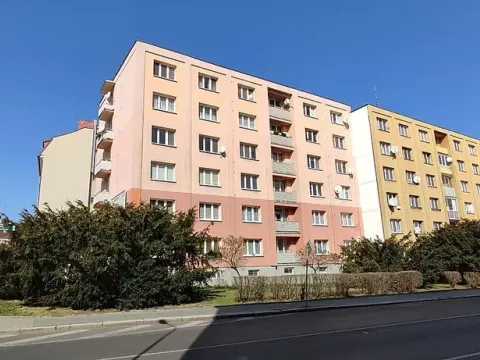 Prodej bytu 2+1, Cheb, Májová, 55 m2