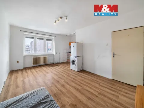 Prodej bytu 1+kk, Plzeň - Jižní Předměstí, 25 m2