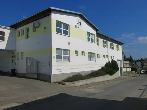 Pronájem skladu, Písek, K Lipám, 684 m2