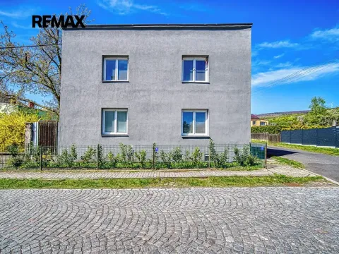Prodej rodinného domu, Hrob, 158 m2