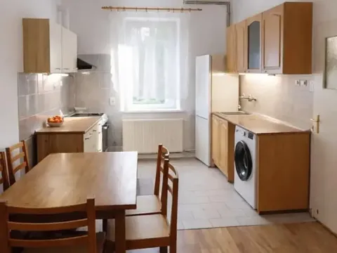 Pronájem bytu 1+1, Praha - Holyně, 43 m2