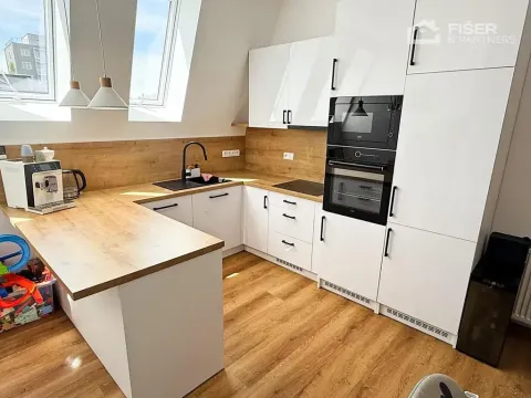 Pronájem bytu 3+kk, Valašské Meziříčí, Křižná, 82 m2