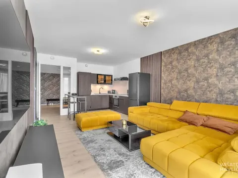 Pronájem bytu 2+kk, Hradec Králové, Pražská třída, 60 m2