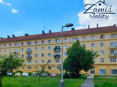 Pronájem bytu 1+1, Kladno, gen. Píky, 37 m2