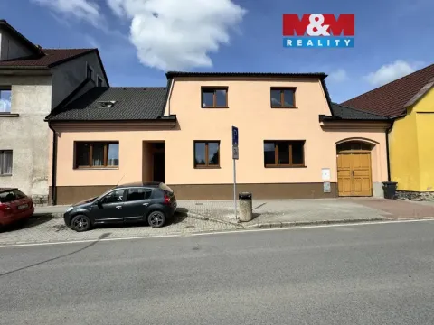 Prodej rodinného domu, Černovice, Dobešovská, 300 m2