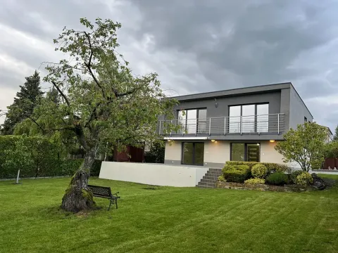 Prodej rodinného domu, Nové Město nad Metují, V Aleji, 150 m2