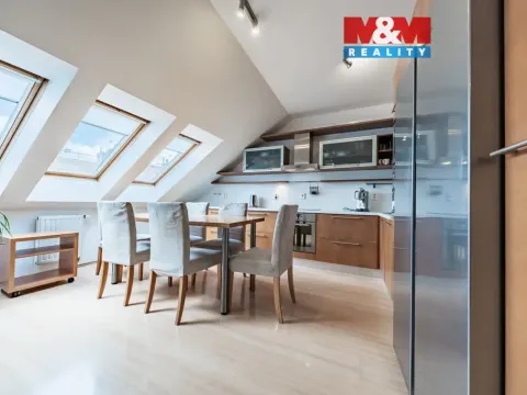 Prodej bytu 2+kk, Praha - Libeň, Na sypkém, 65 m2
