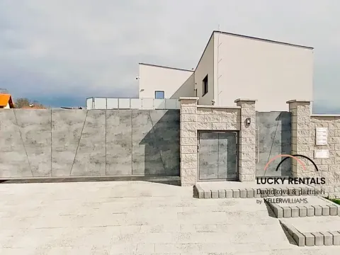 Pronájem bytu 1+kk, Sulice, Dubová, 34 m2