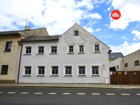 Prodej rodinného domu, Toužim, Farní, 200 m2