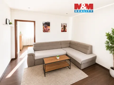 Prodej bytu 3+1, Karviná - Ráj, Božkova, 56 m2