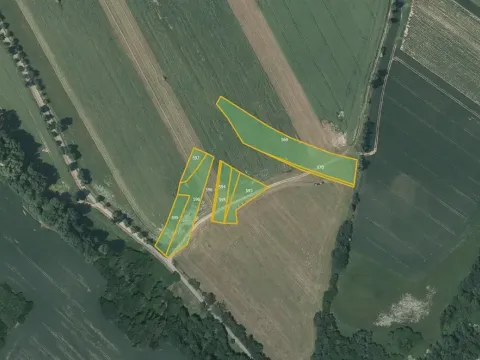 Prodej pole, Křešín, 24814 m2