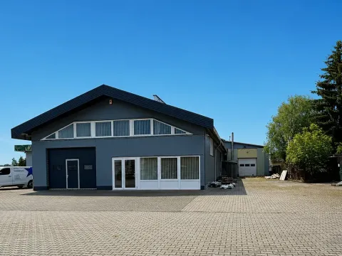 Pronájem obchodního prostoru, Hradec Králové, Vlčkovická, 700 m2