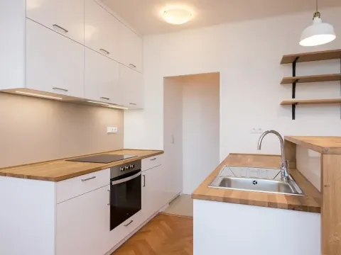 Pronájem bytu 4+kk, Praha - Vokovice, Africká, 77 m2