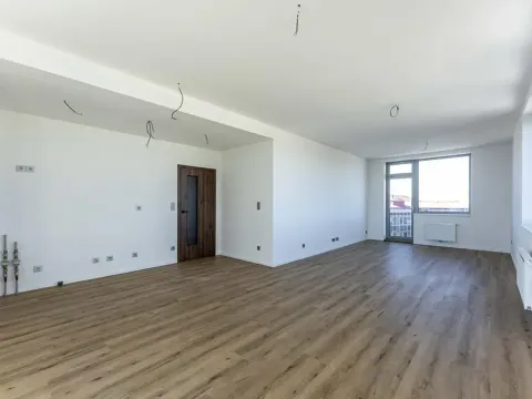 Prodej bytu 3+kk, Velvary, 82 m2