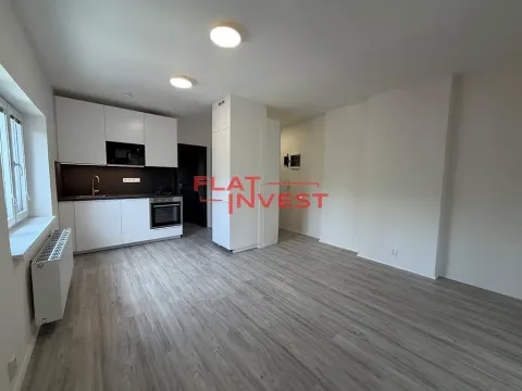 Pronájem bytu 2+kk, Liberec, Dopravní, 47 m2