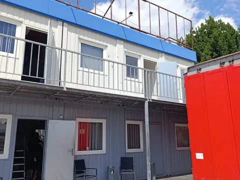Prodej skladu, Praha, Chlumecká, 120 m2