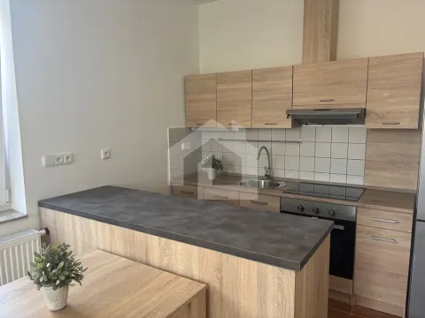 Pronájem bytu 2+kk, České Budějovice - České Budějovice 5, Ledenická, 39 m2