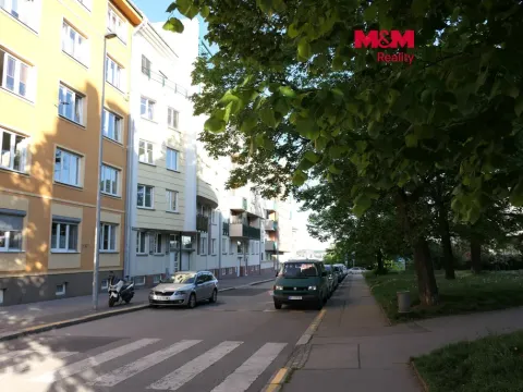Pronájem bytu 1+kk, Praha - Libeň, Kašparovo náměstí, 28 m2