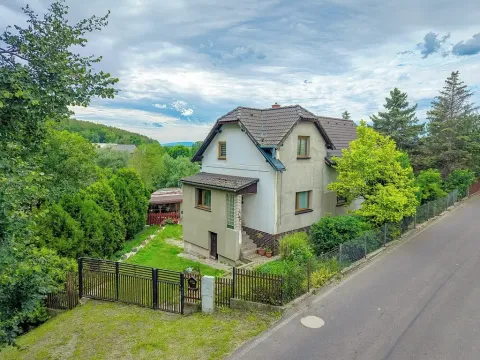 Prodej rodinného domu, Hrobčice, 219 m2