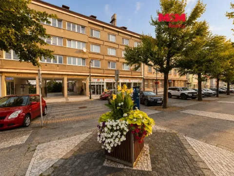 Prodej bytu 2+1, Louny, Mírové náměstí, 58 m2