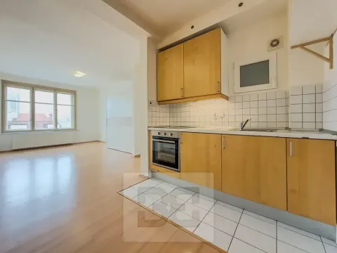 Pronájem bytu 2+kk, Praha - Nusle, Marie Cibulkové, 40 m2