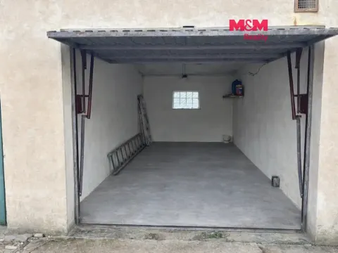 Pronájem garáže, Praha, V Trníčku, 20 m2