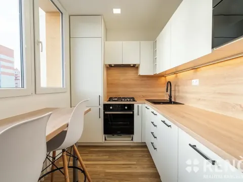 Pronájem bytu 2+1, Brno, Nezvalova, 54 m2