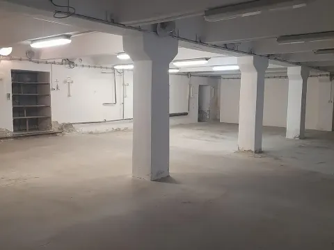 Pronájem skladu, Brno, Příkop, 205 m2