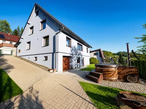 Prodej domu, Tanvald - Šumburk nad Desnou, Brumberská, 350 m2