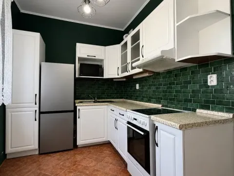 Pronájem bytu 2+1, Unhošť, Komenského, 52 m2